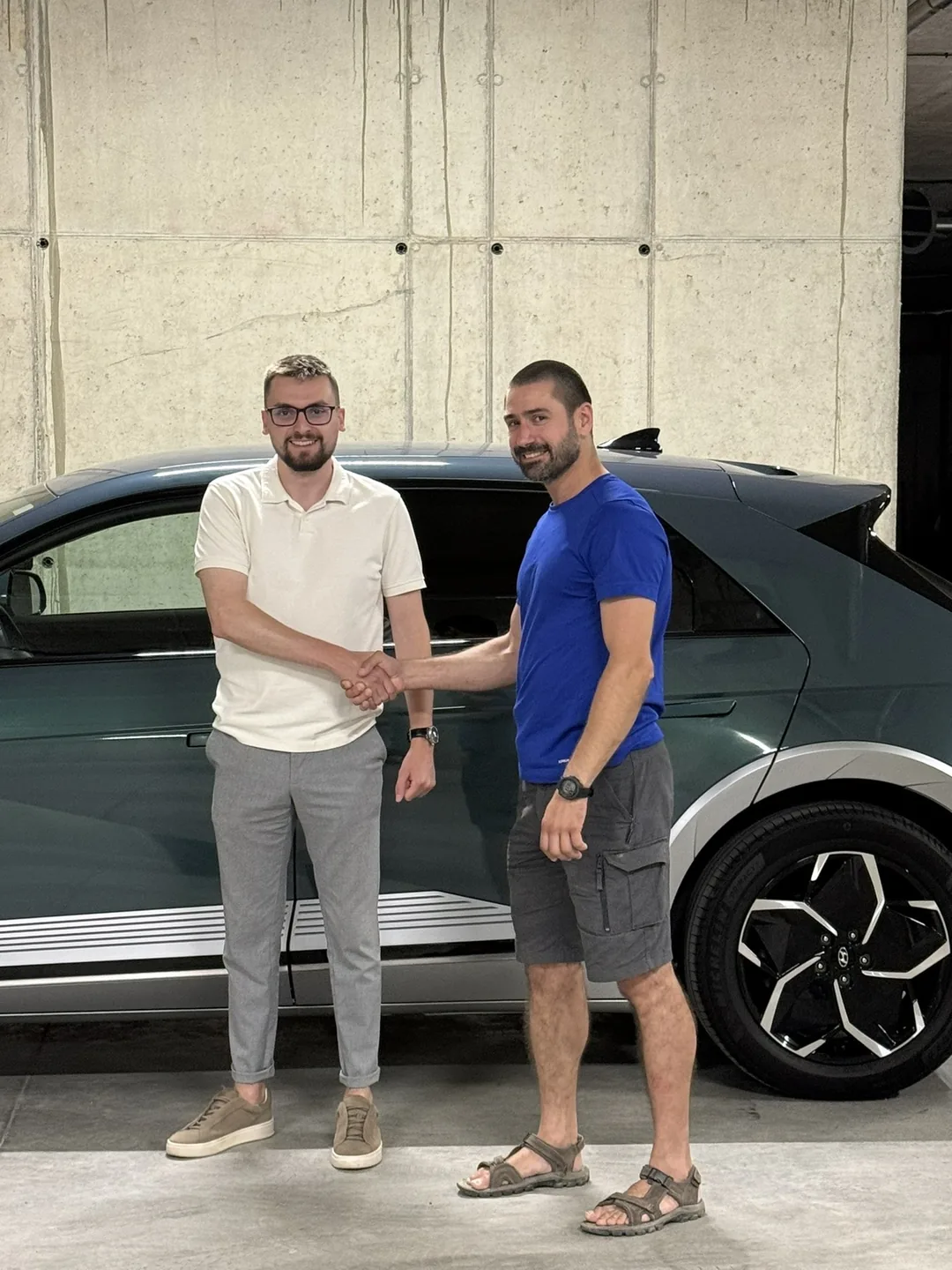 Клиент до електрически Hyundai Ioniq 5